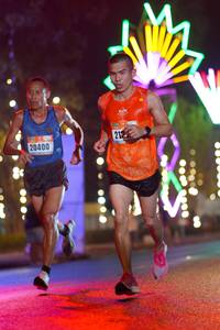 BIB: 212, 20400
                            <button type="button" onclick="openModal(16782528)" class="btn btn-primary btn-sm float-right btn-popup" data-toggle="modal" data-target=".modal-high-quality">
                        <i class="fas fa-shopping-cart"></i> Add to Cart
                    </button>
                                            <button type="button" onclick="isThisMe(16782528, true)" class="btn btn-success btn-sm float-right btn-popup btn-isme hidden" data-toggle="tooltip" data-placement="bottom" title="นี่คือรูปของคุณใช่ไหม คลิกที่นี่เพื่อเอาเข้าอัลบั้ม">
                        <i class="fas fa-plus"></i> Add to album
                    </button>
                    <button type="button" onclick="isThisMe(16782528, false)" class="btn btn-warning btn-sm float-right btn-popup btn-isnotme hidden">
                        <i class="fas fa-ban"></i> Remove from album
                    </button>