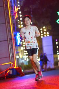 BIB: 21721
                            <button type="button" onclick="openModal(16790753)" class="btn btn-primary btn-sm float-right btn-popup" data-toggle="modal" data-target=".modal-high-quality">
                        <i class="fas fa-shopping-cart"></i> Add to Cart
                    </button>
                                            <button type="button" onclick="isThisMe(16790753, true)" class="btn btn-success btn-sm float-right btn-popup btn-isme hidden" data-toggle="tooltip" data-placement="bottom" title="นี่คือรูปของคุณใช่ไหม คลิกที่นี่เพื่อเอาเข้าอัลบั้ม">
                        <i class="fas fa-plus"></i> Add to album
                    </button>
                    <button type="button" onclick="isThisMe(16790753, false)" class="btn btn-warning btn-sm float-right btn-popup btn-isnotme hidden">
                        <i class="fas fa-ban"></i> Remove from album
                    </button>