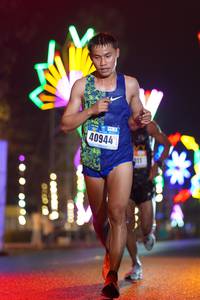 BIB: 40944
                            <button type="button" onclick="openModal(16783024)" class="btn btn-primary btn-sm float-right btn-popup" data-toggle="modal" data-target=".modal-high-quality">
                        <i class="fas fa-shopping-cart"></i> Add to Cart
                    </button>
                                            <button type="button" onclick="isThisMe(16783024, true)" class="btn btn-success btn-sm float-right btn-popup btn-isme hidden" data-toggle="tooltip" data-placement="bottom" title="นี่คือรูปของคุณใช่ไหม คลิกที่นี่เพื่อเอาเข้าอัลบั้ม">
                        <i class="fas fa-plus"></i> Add to album
                    </button>
                    <button type="button" onclick="isThisMe(16783024, false)" class="btn btn-warning btn-sm float-right btn-popup btn-isnotme hidden">
                        <i class="fas fa-ban"></i> Remove from album
                    </button>