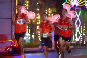 BIB: 22389, 130
                            <button type="button" onclick="openModal(16787733)" class="btn btn-primary btn-sm float-right btn-popup" data-toggle="modal" data-target=".modal-high-quality">
                        <i class="fas fa-shopping-cart"></i> Add to Cart
                    </button>
                                            <button type="button" onclick="isThisMe(16787733, true)" class="btn btn-success btn-sm float-right btn-popup btn-isme hidden" data-toggle="tooltip" data-placement="bottom" title="นี่คือรูปของคุณใช่ไหม คลิกที่นี่เพื่อเอาเข้าอัลบั้ม">
                        <i class="fas fa-plus"></i> Add to album
                    </button>
                    <button type="button" onclick="isThisMe(16787733, false)" class="btn btn-warning btn-sm float-right btn-popup btn-isnotme hidden">
                        <i class="fas fa-ban"></i> Remove from album
                    </button>