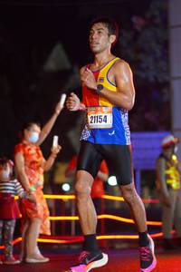 BIB: 21154
                            <button type="button" onclick="openModal(16785822)" class="btn btn-primary btn-sm float-right btn-popup" data-toggle="modal" data-target=".modal-high-quality">
                        <i class="fas fa-shopping-cart"></i> Add to Cart
                    </button>
                                            <button type="button" onclick="isThisMe(16785822, true)" class="btn btn-success btn-sm float-right btn-popup btn-isme hidden" data-toggle="tooltip" data-placement="bottom" title="นี่คือรูปของคุณใช่ไหม คลิกที่นี่เพื่อเอาเข้าอัลบั้ม">
                        <i class="fas fa-plus"></i> Add to album
                    </button>
                    <button type="button" onclick="isThisMe(16785822, false)" class="btn btn-warning btn-sm float-right btn-popup btn-isnotme hidden">
                        <i class="fas fa-ban"></i> Remove from album
                    </button>