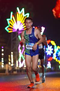 BIB: 40944, 011
                            <button type="button" onclick="openModal(16783058)" class="btn btn-primary btn-sm float-right btn-popup" data-toggle="modal" data-target=".modal-high-quality">
                        <i class="fas fa-shopping-cart"></i> Add to Cart
                    </button>
                                            <button type="button" onclick="isThisMe(16783058, true)" class="btn btn-success btn-sm float-right btn-popup btn-isme hidden" data-toggle="tooltip" data-placement="bottom" title="นี่คือรูปของคุณใช่ไหม คลิกที่นี่เพื่อเอาเข้าอัลบั้ม">
                        <i class="fas fa-plus"></i> Add to album
                    </button>
                    <button type="button" onclick="isThisMe(16783058, false)" class="btn btn-warning btn-sm float-right btn-popup btn-isnotme hidden">
                        <i class="fas fa-ban"></i> Remove from album
                    </button>