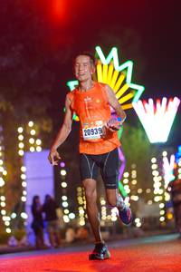 BIB: 20939
                            <button type="button" onclick="openModal(16858121)" class="btn btn-primary btn-sm float-right btn-popup" data-toggle="modal" data-target=".modal-high-quality">
                        <i class="fas fa-shopping-cart"></i> Add to Cart
                    </button>
                                            <button type="button" onclick="isThisMe(16858121, true)" class="btn btn-success btn-sm float-right btn-popup btn-isme hidden" data-toggle="tooltip" data-placement="bottom" title="นี่คือรูปของคุณใช่ไหม คลิกที่นี่เพื่อเอาเข้าอัลบั้ม">
                        <i class="fas fa-plus"></i> Add to album
                    </button>
                    <button type="button" onclick="isThisMe(16858121, false)" class="btn btn-warning btn-sm float-right btn-popup btn-isnotme hidden">
                        <i class="fas fa-ban"></i> Remove from album
                    </button>