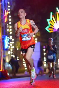 BIB: 4257
                            <button type="button" onclick="openModal(16807310)" class="btn btn-primary btn-sm float-right btn-popup" data-toggle="modal" data-target=".modal-high-quality">
                        <i class="fas fa-shopping-cart"></i> Add to Cart
                    </button>
                                            <button type="button" onclick="isThisMe(16807310, true)" class="btn btn-success btn-sm float-right btn-popup btn-isme hidden" data-toggle="tooltip" data-placement="bottom" title="นี่คือรูปของคุณใช่ไหม คลิกที่นี่เพื่อเอาเข้าอัลบั้ม">
                        <i class="fas fa-plus"></i> Add to album
                    </button>
                    <button type="button" onclick="isThisMe(16807310, false)" class="btn btn-warning btn-sm float-right btn-popup btn-isnotme hidden">
                        <i class="fas fa-ban"></i> Remove from album
                    </button>