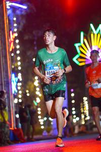 BIB: 4098, 308
                            <button type="button" onclick="openModal(16852372)" class="btn btn-primary btn-sm float-right btn-popup" data-toggle="modal" data-target=".modal-high-quality">
                        <i class="fas fa-shopping-cart"></i> Add to Cart
                    </button>
                                            <button type="button" onclick="isThisMe(16852372, true)" class="btn btn-success btn-sm float-right btn-popup btn-isme hidden" data-toggle="tooltip" data-placement="bottom" title="นี่คือรูปของคุณใช่ไหม คลิกที่นี่เพื่อเอาเข้าอัลบั้ม">
                        <i class="fas fa-plus"></i> Add to album
                    </button>
                    <button type="button" onclick="isThisMe(16852372, false)" class="btn btn-warning btn-sm float-right btn-popup btn-isnotme hidden">
                        <i class="fas fa-ban"></i> Remove from album
                    </button>