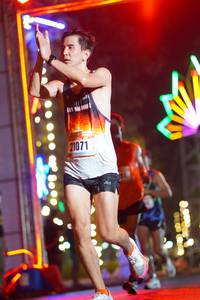 BIB: 21071
                            <button type="button" onclick="openModal(16868493)" class="btn btn-primary btn-sm float-right btn-popup" data-toggle="modal" data-target=".modal-high-quality">
                        <i class="fas fa-shopping-cart"></i> Add to Cart
                    </button>
                                            <button type="button" onclick="isThisMe(16868493, true)" class="btn btn-success btn-sm float-right btn-popup btn-isme hidden" data-toggle="tooltip" data-placement="bottom" title="นี่คือรูปของคุณใช่ไหม คลิกที่นี่เพื่อเอาเข้าอัลบั้ม">
                        <i class="fas fa-plus"></i> Add to album
                    </button>
                    <button type="button" onclick="isThisMe(16868493, false)" class="btn btn-warning btn-sm float-right btn-popup btn-isnotme hidden">
                        <i class="fas fa-ban"></i> Remove from album
                    </button>