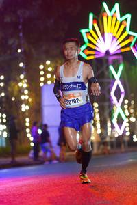 BIB: 20102
                            <button type="button" onclick="openModal(16798141)" class="btn btn-primary btn-sm float-right btn-popup" data-toggle="modal" data-target=".modal-high-quality">
                        <i class="fas fa-shopping-cart"></i> Add to Cart
                    </button>
                                            <button type="button" onclick="isThisMe(16798141, true)" class="btn btn-success btn-sm float-right btn-popup btn-isme hidden" data-toggle="tooltip" data-placement="bottom" title="นี่คือรูปของคุณใช่ไหม คลิกที่นี่เพื่อเอาเข้าอัลบั้ม">
                        <i class="fas fa-plus"></i> Add to album
                    </button>
                    <button type="button" onclick="isThisMe(16798141, false)" class="btn btn-warning btn-sm float-right btn-popup btn-isnotme hidden">
                        <i class="fas fa-ban"></i> Remove from album
                    </button>