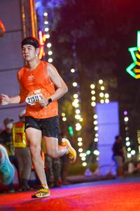 BIB: 21511
                            <button type="button" onclick="openModal(16845576)" class="btn btn-primary btn-sm float-right btn-popup" data-toggle="modal" data-target=".modal-high-quality">
                        <i class="fas fa-shopping-cart"></i> Add to Cart
                    </button>
                                            <button type="button" onclick="isThisMe(16845576, true)" class="btn btn-success btn-sm float-right btn-popup btn-isme hidden" data-toggle="tooltip" data-placement="bottom" title="นี่คือรูปของคุณใช่ไหม คลิกที่นี่เพื่อเอาเข้าอัลบั้ม">
                        <i class="fas fa-plus"></i> Add to album
                    </button>
                    <button type="button" onclick="isThisMe(16845576, false)" class="btn btn-warning btn-sm float-right btn-popup btn-isnotme hidden">
                        <i class="fas fa-ban"></i> Remove from album
                    </button>