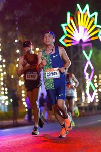 BIB: 40382
                            <button type="button" onclick="openModal(16798132)" class="btn btn-primary btn-sm float-right btn-popup" data-toggle="modal" data-target=".modal-high-quality">
                        <i class="fas fa-shopping-cart"></i> Add to Cart
                    </button>
                                            <button type="button" onclick="isThisMe(16798132, true)" class="btn btn-success btn-sm float-right btn-popup btn-isme hidden" data-toggle="tooltip" data-placement="bottom" title="นี่คือรูปของคุณใช่ไหม คลิกที่นี่เพื่อเอาเข้าอัลบั้ม">
                        <i class="fas fa-plus"></i> Add to album
                    </button>
                    <button type="button" onclick="isThisMe(16798132, false)" class="btn btn-warning btn-sm float-right btn-popup btn-isnotme hidden">
                        <i class="fas fa-ban"></i> Remove from album
                    </button>