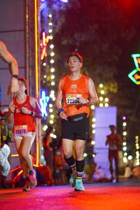 BIB: 2250, 25370
                            <button type="button" onclick="openModal(16874200)" class="btn btn-primary btn-sm float-right btn-popup" data-toggle="modal" data-target=".modal-high-quality">
                        <i class="fas fa-shopping-cart"></i> Add to Cart
                    </button>
                                            <button type="button" onclick="isThisMe(16874200, true)" class="btn btn-success btn-sm float-right btn-popup btn-isme hidden" data-toggle="tooltip" data-placement="bottom" title="นี่คือรูปของคุณใช่ไหม คลิกที่นี่เพื่อเอาเข้าอัลบั้ม">
                        <i class="fas fa-plus"></i> Add to album
                    </button>
                    <button type="button" onclick="isThisMe(16874200, false)" class="btn btn-warning btn-sm float-right btn-popup btn-isnotme hidden">
                        <i class="fas fa-ban"></i> Remove from album
                    </button>