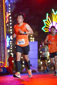 BIB: 20978
                            <button type="button" onclick="openModal(16881510)" class="btn btn-primary btn-sm float-right btn-popup" data-toggle="modal" data-target=".modal-high-quality">
                        <i class="fas fa-shopping-cart"></i> Add to Cart
                    </button>
                                            <button type="button" onclick="isThisMe(16881510, true)" class="btn btn-success btn-sm float-right btn-popup btn-isme hidden" data-toggle="tooltip" data-placement="bottom" title="นี่คือรูปของคุณใช่ไหม คลิกที่นี่เพื่อเอาเข้าอัลบั้ม">
                        <i class="fas fa-plus"></i> Add to album
                    </button>
                    <button type="button" onclick="isThisMe(16881510, false)" class="btn btn-warning btn-sm float-right btn-popup btn-isnotme hidden">
                        <i class="fas fa-ban"></i> Remove from album
                    </button>