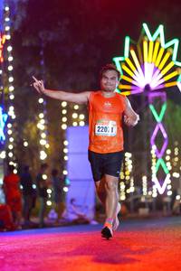 BIB: 220
                            <button type="button" onclick="openModal(16881022)" class="btn btn-primary btn-sm float-right btn-popup" data-toggle="modal" data-target=".modal-high-quality">
                        <i class="fas fa-shopping-cart"></i> Add to Cart
                    </button>
                                            <button type="button" onclick="isThisMe(16881022, true)" class="btn btn-success btn-sm float-right btn-popup btn-isme hidden" data-toggle="tooltip" data-placement="bottom" title="นี่คือรูปของคุณใช่ไหม คลิกที่นี่เพื่อเอาเข้าอัลบั้ม">
                        <i class="fas fa-plus"></i> Add to album
                    </button>
                    <button type="button" onclick="isThisMe(16881022, false)" class="btn btn-warning btn-sm float-right btn-popup btn-isnotme hidden">
                        <i class="fas fa-ban"></i> Remove from album
                    </button>