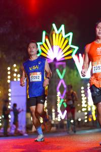 BIB: 22262, 239
                            <button type="button" onclick="openModal(16877100)" class="btn btn-primary btn-sm float-right btn-popup" data-toggle="modal" data-target=".modal-high-quality">
                        <i class="fas fa-shopping-cart"></i> Add to Cart
                    </button>
                                            <button type="button" onclick="isThisMe(16877100, true)" class="btn btn-success btn-sm float-right btn-popup btn-isme hidden" data-toggle="tooltip" data-placement="bottom" title="นี่คือรูปของคุณใช่ไหม คลิกที่นี่เพื่อเอาเข้าอัลบั้ม">
                        <i class="fas fa-plus"></i> Add to album
                    </button>
                    <button type="button" onclick="isThisMe(16877100, false)" class="btn btn-warning btn-sm float-right btn-popup btn-isnotme hidden">
                        <i class="fas fa-ban"></i> Remove from album
                    </button>