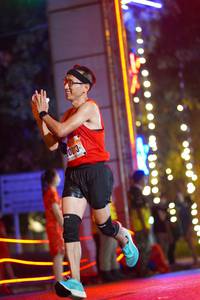 BIB: 013, 
                            <button type="button" onclick="openModal(16846354)" class="btn btn-primary btn-sm float-right btn-popup" data-toggle="modal" data-target=".modal-high-quality">
                        <i class="fas fa-shopping-cart"></i> Add to Cart
                    </button>
                                            <button type="button" onclick="isThisMe(16846354, true)" class="btn btn-success btn-sm float-right btn-popup btn-isme hidden" data-toggle="tooltip" data-placement="bottom" title="นี่คือรูปของคุณใช่ไหม คลิกที่นี่เพื่อเอาเข้าอัลบั้ม">
                        <i class="fas fa-plus"></i> Add to album
                    </button>
                    <button type="button" onclick="isThisMe(16846354, false)" class="btn btn-warning btn-sm float-right btn-popup btn-isnotme hidden">
                        <i class="fas fa-ban"></i> Remove from album
                    </button>