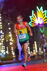 BIB: 40257
                            <button type="button" onclick="openModal(16802938)" class="btn btn-primary btn-sm float-right btn-popup" data-toggle="modal" data-target=".modal-high-quality">
                        <i class="fas fa-shopping-cart"></i> Add to Cart
                    </button>
                                            <button type="button" onclick="isThisMe(16802938, true)" class="btn btn-success btn-sm float-right btn-popup btn-isme hidden" data-toggle="tooltip" data-placement="bottom" title="นี่คือรูปของคุณใช่ไหม คลิกที่นี่เพื่อเอาเข้าอัลบั้ม">
                        <i class="fas fa-plus"></i> Add to album
                    </button>
                    <button type="button" onclick="isThisMe(16802938, false)" class="btn btn-warning btn-sm float-right btn-popup btn-isnotme hidden">
                        <i class="fas fa-ban"></i> Remove from album
                    </button>