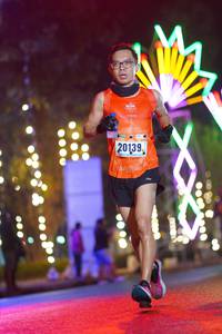 BIB: 20139
                            <button type="button" onclick="openModal(16808149)" class="btn btn-primary btn-sm float-right btn-popup" data-toggle="modal" data-target=".modal-high-quality">
                        <i class="fas fa-shopping-cart"></i> Add to Cart
                    </button>
                                            <button type="button" onclick="isThisMe(16808149, true)" class="btn btn-success btn-sm float-right btn-popup btn-isme hidden" data-toggle="tooltip" data-placement="bottom" title="นี่คือรูปของคุณใช่ไหม คลิกที่นี่เพื่อเอาเข้าอัลบั้ม">
                        <i class="fas fa-plus"></i> Add to album
                    </button>
                    <button type="button" onclick="isThisMe(16808149, false)" class="btn btn-warning btn-sm float-right btn-popup btn-isnotme hidden">
                        <i class="fas fa-ban"></i> Remove from album
                    </button>