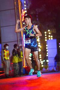 BIB: 0208
                            <button type="button" onclick="openModal(16857419)" class="btn btn-primary btn-sm float-right btn-popup" data-toggle="modal" data-target=".modal-high-quality">
                        <i class="fas fa-shopping-cart"></i> Add to Cart
                    </button>
                                            <button type="button" onclick="isThisMe(16857419, true)" class="btn btn-success btn-sm float-right btn-popup btn-isme hidden" data-toggle="tooltip" data-placement="bottom" title="นี่คือรูปของคุณใช่ไหม คลิกที่นี่เพื่อเอาเข้าอัลบั้ม">
                        <i class="fas fa-plus"></i> Add to album
                    </button>
                    <button type="button" onclick="isThisMe(16857419, false)" class="btn btn-warning btn-sm float-right btn-popup btn-isnotme hidden">
                        <i class="fas fa-ban"></i> Remove from album
                    </button>