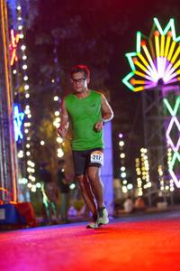 BIB: 217
                            <button type="button" onclick="openModal(16880139)" class="btn btn-primary btn-sm float-right btn-popup" data-toggle="modal" data-target=".modal-high-quality">
                        <i class="fas fa-shopping-cart"></i> Add to Cart
                    </button>
                                            <button type="button" onclick="isThisMe(16880139, true)" class="btn btn-success btn-sm float-right btn-popup btn-isme hidden" data-toggle="tooltip" data-placement="bottom" title="นี่คือรูปของคุณใช่ไหม คลิกที่นี่เพื่อเอาเข้าอัลบั้ม">
                        <i class="fas fa-plus"></i> Add to album
                    </button>
                    <button type="button" onclick="isThisMe(16880139, false)" class="btn btn-warning btn-sm float-right btn-popup btn-isnotme hidden">
                        <i class="fas fa-ban"></i> Remove from album
                    </button>