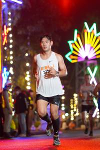 BIB: 2310
                            <button type="button" onclick="openModal(16825932)" class="btn btn-primary btn-sm float-right btn-popup" data-toggle="modal" data-target=".modal-high-quality">
                        <i class="fas fa-shopping-cart"></i> Add to Cart
                    </button>
                                            <button type="button" onclick="isThisMe(16825932, true)" class="btn btn-success btn-sm float-right btn-popup btn-isme hidden" data-toggle="tooltip" data-placement="bottom" title="นี่คือรูปของคุณใช่ไหม คลิกที่นี่เพื่อเอาเข้าอัลบั้ม">
                        <i class="fas fa-plus"></i> Add to album
                    </button>
                    <button type="button" onclick="isThisMe(16825932, false)" class="btn btn-warning btn-sm float-right btn-popup btn-isnotme hidden">
                        <i class="fas fa-ban"></i> Remove from album
                    </button>