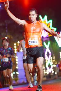 BIB: 22341, 2072, 0000
                            <button type="button" onclick="openModal(16846641)" class="btn btn-primary btn-sm float-right btn-popup" data-toggle="modal" data-target=".modal-high-quality">
                        <i class="fas fa-shopping-cart"></i> Add to Cart
                    </button>
                                            <button type="button" onclick="isThisMe(16846641, true)" class="btn btn-success btn-sm float-right btn-popup btn-isme hidden" data-toggle="tooltip" data-placement="bottom" title="นี่คือรูปของคุณใช่ไหม คลิกที่นี่เพื่อเอาเข้าอัลบั้ม">
                        <i class="fas fa-plus"></i> Add to album
                    </button>
                    <button type="button" onclick="isThisMe(16846641, false)" class="btn btn-warning btn-sm float-right btn-popup btn-isnotme hidden">
                        <i class="fas fa-ban"></i> Remove from album
                    </button>