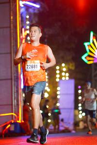 BIB: 22681
                            <button type="button" onclick="openModal(16881075)" class="btn btn-primary btn-sm float-right btn-popup" data-toggle="modal" data-target=".modal-high-quality">
                        <i class="fas fa-shopping-cart"></i> Add to Cart
                    </button>
                                            <button type="button" onclick="isThisMe(16881075, true)" class="btn btn-success btn-sm float-right btn-popup btn-isme hidden" data-toggle="tooltip" data-placement="bottom" title="นี่คือรูปของคุณใช่ไหม คลิกที่นี่เพื่อเอาเข้าอัลบั้ม">
                        <i class="fas fa-plus"></i> Add to album
                    </button>
                    <button type="button" onclick="isThisMe(16881075, false)" class="btn btn-warning btn-sm float-right btn-popup btn-isnotme hidden">
                        <i class="fas fa-ban"></i> Remove from album
                    </button>