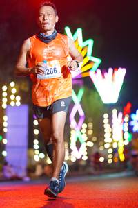 BIB: 206
                            <button type="button" onclick="openModal(16873997)" class="btn btn-primary btn-sm float-right btn-popup" data-toggle="modal" data-target=".modal-high-quality">
                        <i class="fas fa-shopping-cart"></i> Add to Cart
                    </button>
                                            <button type="button" onclick="isThisMe(16873997, true)" class="btn btn-success btn-sm float-right btn-popup btn-isme hidden" data-toggle="tooltip" data-placement="bottom" title="นี่คือรูปของคุณใช่ไหม คลิกที่นี่เพื่อเอาเข้าอัลบั้ม">
                        <i class="fas fa-plus"></i> Add to album
                    </button>
                    <button type="button" onclick="isThisMe(16873997, false)" class="btn btn-warning btn-sm float-right btn-popup btn-isnotme hidden">
                        <i class="fas fa-ban"></i> Remove from album
                    </button>