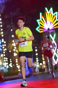 BIB: 20151
                            <button type="button" onclick="openModal(16799634)" class="btn btn-primary btn-sm float-right btn-popup" data-toggle="modal" data-target=".modal-high-quality">
                        <i class="fas fa-shopping-cart"></i> Add to Cart
                    </button>
                                            <button type="button" onclick="isThisMe(16799634, true)" class="btn btn-success btn-sm float-right btn-popup btn-isme hidden" data-toggle="tooltip" data-placement="bottom" title="นี่คือรูปของคุณใช่ไหม คลิกที่นี่เพื่อเอาเข้าอัลบั้ม">
                        <i class="fas fa-plus"></i> Add to album
                    </button>
                    <button type="button" onclick="isThisMe(16799634, false)" class="btn btn-warning btn-sm float-right btn-popup btn-isnotme hidden">
                        <i class="fas fa-ban"></i> Remove from album
                    </button>