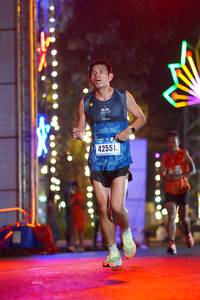 BIB: 42551
                            <button type="button" onclick="openModal(16882282)" class="btn btn-primary btn-sm float-right btn-popup" data-toggle="modal" data-target=".modal-high-quality">
                        <i class="fas fa-shopping-cart"></i> Add to Cart
                    </button>
                                            <button type="button" onclick="isThisMe(16882282, true)" class="btn btn-success btn-sm float-right btn-popup btn-isme hidden" data-toggle="tooltip" data-placement="bottom" title="นี่คือรูปของคุณใช่ไหม คลิกที่นี่เพื่อเอาเข้าอัลบั้ม">
                        <i class="fas fa-plus"></i> Add to album
                    </button>
                    <button type="button" onclick="isThisMe(16882282, false)" class="btn btn-warning btn-sm float-right btn-popup btn-isnotme hidden">
                        <i class="fas fa-ban"></i> Remove from album
                    </button>