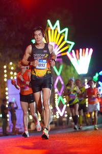 BIB: 1893
                            <button type="button" onclick="openModal(16878332)" class="btn btn-primary btn-sm float-right btn-popup" data-toggle="modal" data-target=".modal-high-quality">
                        <i class="fas fa-shopping-cart"></i> Add to Cart
                    </button>
                                            <button type="button" onclick="isThisMe(16878332, true)" class="btn btn-success btn-sm float-right btn-popup btn-isme hidden" data-toggle="tooltip" data-placement="bottom" title="นี่คือรูปของคุณใช่ไหม คลิกที่นี่เพื่อเอาเข้าอัลบั้ม">
                        <i class="fas fa-plus"></i> Add to album
                    </button>
                    <button type="button" onclick="isThisMe(16878332, false)" class="btn btn-warning btn-sm float-right btn-popup btn-isnotme hidden">
                        <i class="fas fa-ban"></i> Remove from album
                    </button>