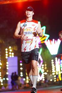 BIB: 20353
                            <button type="button" onclick="openModal(16863718)" class="btn btn-primary btn-sm float-right btn-popup" data-toggle="modal" data-target=".modal-high-quality">
                        <i class="fas fa-shopping-cart"></i> Add to Cart
                    </button>
                                            <button type="button" onclick="isThisMe(16863718, true)" class="btn btn-success btn-sm float-right btn-popup btn-isme hidden" data-toggle="tooltip" data-placement="bottom" title="นี่คือรูปของคุณใช่ไหม คลิกที่นี่เพื่อเอาเข้าอัลบั้ม">
                        <i class="fas fa-plus"></i> Add to album
                    </button>
                    <button type="button" onclick="isThisMe(16863718, false)" class="btn btn-warning btn-sm float-right btn-popup btn-isnotme hidden">
                        <i class="fas fa-ban"></i> Remove from album
                    </button>