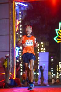 BIB: 2060
                            <button type="button" onclick="openModal(16874878)" class="btn btn-primary btn-sm float-right btn-popup" data-toggle="modal" data-target=".modal-high-quality">
                        <i class="fas fa-shopping-cart"></i> Add to Cart
                    </button>
                                            <button type="button" onclick="isThisMe(16874878, true)" class="btn btn-success btn-sm float-right btn-popup btn-isme hidden" data-toggle="tooltip" data-placement="bottom" title="นี่คือรูปของคุณใช่ไหม คลิกที่นี่เพื่อเอาเข้าอัลบั้ม">
                        <i class="fas fa-plus"></i> Add to album
                    </button>
                    <button type="button" onclick="isThisMe(16874878, false)" class="btn btn-warning btn-sm float-right btn-popup btn-isnotme hidden">
                        <i class="fas fa-ban"></i> Remove from album
                    </button>