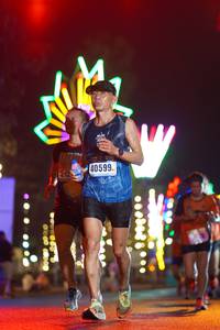 BIB: 40599
                            <button type="button" onclick="openModal(16864311)" class="btn btn-primary btn-sm float-right btn-popup" data-toggle="modal" data-target=".modal-high-quality">
                        <i class="fas fa-shopping-cart"></i> Add to Cart
                    </button>
                                            <button type="button" onclick="isThisMe(16864311, true)" class="btn btn-success btn-sm float-right btn-popup btn-isme hidden" data-toggle="tooltip" data-placement="bottom" title="นี่คือรูปของคุณใช่ไหม คลิกที่นี่เพื่อเอาเข้าอัลบั้ม">
                        <i class="fas fa-plus"></i> Add to album
                    </button>
                    <button type="button" onclick="isThisMe(16864311, false)" class="btn btn-warning btn-sm float-right btn-popup btn-isnotme hidden">
                        <i class="fas fa-ban"></i> Remove from album
                    </button>