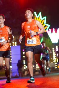 BIB: 521
                            <button type="button" onclick="openModal(16857216)" class="btn btn-primary btn-sm float-right btn-popup" data-toggle="modal" data-target=".modal-high-quality">
                        <i class="fas fa-shopping-cart"></i> Add to Cart
                    </button>
                                            <button type="button" onclick="isThisMe(16857216, true)" class="btn btn-success btn-sm float-right btn-popup btn-isme hidden" data-toggle="tooltip" data-placement="bottom" title="นี่คือรูปของคุณใช่ไหม คลิกที่นี่เพื่อเอาเข้าอัลบั้ม">
                        <i class="fas fa-plus"></i> Add to album
                    </button>
                    <button type="button" onclick="isThisMe(16857216, false)" class="btn btn-warning btn-sm float-right btn-popup btn-isnotme hidden">
                        <i class="fas fa-ban"></i> Remove from album
                    </button>