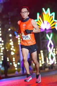 BIB: 20139
                            <button type="button" onclick="openModal(16808228)" class="btn btn-primary btn-sm float-right btn-popup" data-toggle="modal" data-target=".modal-high-quality">
                        <i class="fas fa-shopping-cart"></i> Add to Cart
                    </button>
                                            <button type="button" onclick="isThisMe(16808228, true)" class="btn btn-success btn-sm float-right btn-popup btn-isme hidden" data-toggle="tooltip" data-placement="bottom" title="นี่คือรูปของคุณใช่ไหม คลิกที่นี่เพื่อเอาเข้าอัลบั้ม">
                        <i class="fas fa-plus"></i> Add to album
                    </button>
                    <button type="button" onclick="isThisMe(16808228, false)" class="btn btn-warning btn-sm float-right btn-popup btn-isnotme hidden">
                        <i class="fas fa-ban"></i> Remove from album
                    </button>