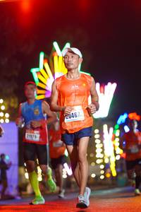 BIB: 0467, 21579
                            <button type="button" onclick="openModal(16876317)" class="btn btn-primary btn-sm float-right btn-popup" data-toggle="modal" data-target=".modal-high-quality">
                        <i class="fas fa-shopping-cart"></i> Add to Cart
                    </button>
                                            <button type="button" onclick="isThisMe(16876317, true)" class="btn btn-success btn-sm float-right btn-popup btn-isme hidden" data-toggle="tooltip" data-placement="bottom" title="นี่คือรูปของคุณใช่ไหม คลิกที่นี่เพื่อเอาเข้าอัลบั้ม">
                        <i class="fas fa-plus"></i> Add to album
                    </button>
                    <button type="button" onclick="isThisMe(16876317, false)" class="btn btn-warning btn-sm float-right btn-popup btn-isnotme hidden">
                        <i class="fas fa-ban"></i> Remove from album
                    </button>