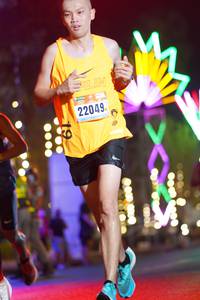 BIB: 22049
                            <button type="button" onclick="openModal(16813620)" class="btn btn-primary btn-sm float-right btn-popup" data-toggle="modal" data-target=".modal-high-quality">
                        <i class="fas fa-shopping-cart"></i> Add to Cart
                    </button>
                                            <button type="button" onclick="isThisMe(16813620, true)" class="btn btn-success btn-sm float-right btn-popup btn-isme hidden" data-toggle="tooltip" data-placement="bottom" title="นี่คือรูปของคุณใช่ไหม คลิกที่นี่เพื่อเอาเข้าอัลบั้ม">
                        <i class="fas fa-plus"></i> Add to album
                    </button>
                    <button type="button" onclick="isThisMe(16813620, false)" class="btn btn-warning btn-sm float-right btn-popup btn-isnotme hidden">
                        <i class="fas fa-ban"></i> Remove from album
                    </button>