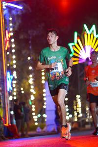 BIB: 3083
                            <button type="button" onclick="openModal(16852337)" class="btn btn-primary btn-sm float-right btn-popup" data-toggle="modal" data-target=".modal-high-quality">
                        <i class="fas fa-shopping-cart"></i> Add to Cart
                    </button>
                                            <button type="button" onclick="isThisMe(16852337, true)" class="btn btn-success btn-sm float-right btn-popup btn-isme hidden" data-toggle="tooltip" data-placement="bottom" title="นี่คือรูปของคุณใช่ไหม คลิกที่นี่เพื่อเอาเข้าอัลบั้ม">
                        <i class="fas fa-plus"></i> Add to album
                    </button>
                    <button type="button" onclick="isThisMe(16852337, false)" class="btn btn-warning btn-sm float-right btn-popup btn-isnotme hidden">
                        <i class="fas fa-ban"></i> Remove from album
                    </button>