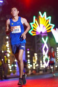 BIB: 1303
                            <button type="button" onclick="openModal(16838486)" class="btn btn-primary btn-sm float-right btn-popup" data-toggle="modal" data-target=".modal-high-quality">
                        <i class="fas fa-shopping-cart"></i> Add to Cart
                    </button>
                                            <button type="button" onclick="isThisMe(16838486, true)" class="btn btn-success btn-sm float-right btn-popup btn-isme hidden" data-toggle="tooltip" data-placement="bottom" title="นี่คือรูปของคุณใช่ไหม คลิกที่นี่เพื่อเอาเข้าอัลบั้ม">
                        <i class="fas fa-plus"></i> Add to album
                    </button>
                    <button type="button" onclick="isThisMe(16838486, false)" class="btn btn-warning btn-sm float-right btn-popup btn-isnotme hidden">
                        <i class="fas fa-ban"></i> Remove from album
                    </button>