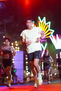 BIB: 20018
                            <button type="button" onclick="openModal(16878033)" class="btn btn-primary btn-sm float-right btn-popup" data-toggle="modal" data-target=".modal-high-quality">
                        <i class="fas fa-shopping-cart"></i> Add to Cart
                    </button>
                                            <button type="button" onclick="isThisMe(16878033, true)" class="btn btn-success btn-sm float-right btn-popup btn-isme hidden" data-toggle="tooltip" data-placement="bottom" title="นี่คือรูปของคุณใช่ไหม คลิกที่นี่เพื่อเอาเข้าอัลบั้ม">
                        <i class="fas fa-plus"></i> Add to album
                    </button>
                    <button type="button" onclick="isThisMe(16878033, false)" class="btn btn-warning btn-sm float-right btn-popup btn-isnotme hidden">
                        <i class="fas fa-ban"></i> Remove from album
                    </button>