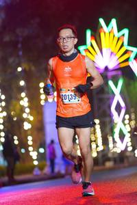 BIB: 20139
                            <button type="button" onclick="openModal(16808267)" class="btn btn-primary btn-sm float-right btn-popup" data-toggle="modal" data-target=".modal-high-quality">
                        <i class="fas fa-shopping-cart"></i> Add to Cart
                    </button>
                                            <button type="button" onclick="isThisMe(16808267, true)" class="btn btn-success btn-sm float-right btn-popup btn-isme hidden" data-toggle="tooltip" data-placement="bottom" title="นี่คือรูปของคุณใช่ไหม คลิกที่นี่เพื่อเอาเข้าอัลบั้ม">
                        <i class="fas fa-plus"></i> Add to album
                    </button>
                    <button type="button" onclick="isThisMe(16808267, false)" class="btn btn-warning btn-sm float-right btn-popup btn-isnotme hidden">
                        <i class="fas fa-ban"></i> Remove from album
                    </button>