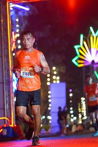 BIB: 21681
                            <button type="button" onclick="openModal(16865412)" class="btn btn-primary btn-sm float-right btn-popup" data-toggle="modal" data-target=".modal-high-quality">
                        <i class="fas fa-shopping-cart"></i> Add to Cart
                    </button>
                                            <button type="button" onclick="isThisMe(16865412, true)" class="btn btn-success btn-sm float-right btn-popup btn-isme hidden" data-toggle="tooltip" data-placement="bottom" title="นี่คือรูปของคุณใช่ไหม คลิกที่นี่เพื่อเอาเข้าอัลบั้ม">
                        <i class="fas fa-plus"></i> Add to album
                    </button>
                    <button type="button" onclick="isThisMe(16865412, false)" class="btn btn-warning btn-sm float-right btn-popup btn-isnotme hidden">
                        <i class="fas fa-ban"></i> Remove from album
                    </button>