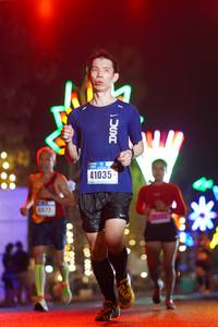 BIB: 41035, 1372, 15485
                            <button type="button" onclick="openModal(16864003)" class="btn btn-primary btn-sm float-right btn-popup" data-toggle="modal" data-target=".modal-high-quality">
                        <i class="fas fa-shopping-cart"></i> Add to Cart
                    </button>
                                            <button type="button" onclick="isThisMe(16864003, true)" class="btn btn-success btn-sm float-right btn-popup btn-isme hidden" data-toggle="tooltip" data-placement="bottom" title="นี่คือรูปของคุณใช่ไหม คลิกที่นี่เพื่อเอาเข้าอัลบั้ม">
                        <i class="fas fa-plus"></i> Add to album
                    </button>
                    <button type="button" onclick="isThisMe(16864003, false)" class="btn btn-warning btn-sm float-right btn-popup btn-isnotme hidden">
                        <i class="fas fa-ban"></i> Remove from album
                    </button>