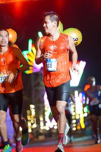 BIB: 2195, 
                            <button type="button" onclick="openModal(16876918)" class="btn btn-primary btn-sm float-right btn-popup" data-toggle="modal" data-target=".modal-high-quality">
                        <i class="fas fa-shopping-cart"></i> Add to Cart
                    </button>
                                            <button type="button" onclick="isThisMe(16876918, true)" class="btn btn-success btn-sm float-right btn-popup btn-isme hidden" data-toggle="tooltip" data-placement="bottom" title="นี่คือรูปของคุณใช่ไหม คลิกที่นี่เพื่อเอาเข้าอัลบั้ม">
                        <i class="fas fa-plus"></i> Add to album
                    </button>
                    <button type="button" onclick="isThisMe(16876918, false)" class="btn btn-warning btn-sm float-right btn-popup btn-isnotme hidden">
                        <i class="fas fa-ban"></i> Remove from album
                    </button>