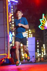 BIB: 2056
                            <button type="button" onclick="openModal(16871699)" class="btn btn-primary btn-sm float-right btn-popup" data-toggle="modal" data-target=".modal-high-quality">
                        <i class="fas fa-shopping-cart"></i> Add to Cart
                    </button>
                                            <button type="button" onclick="isThisMe(16871699, true)" class="btn btn-success btn-sm float-right btn-popup btn-isme hidden" data-toggle="tooltip" data-placement="bottom" title="นี่คือรูปของคุณใช่ไหม คลิกที่นี่เพื่อเอาเข้าอัลบั้ม">
                        <i class="fas fa-plus"></i> Add to album
                    </button>
                    <button type="button" onclick="isThisMe(16871699, false)" class="btn btn-warning btn-sm float-right btn-popup btn-isnotme hidden">
                        <i class="fas fa-ban"></i> Remove from album
                    </button>