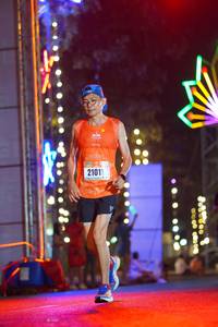 BIB: 21011
                            <button type="button" onclick="openModal(16881886)" class="btn btn-primary btn-sm float-right btn-popup" data-toggle="modal" data-target=".modal-high-quality">
                        <i class="fas fa-shopping-cart"></i> Add to Cart
                    </button>
                                            <button type="button" onclick="isThisMe(16881886, true)" class="btn btn-success btn-sm float-right btn-popup btn-isme hidden" data-toggle="tooltip" data-placement="bottom" title="นี่คือรูปของคุณใช่ไหม คลิกที่นี่เพื่อเอาเข้าอัลบั้ม">
                        <i class="fas fa-plus"></i> Add to album
                    </button>
                    <button type="button" onclick="isThisMe(16881886, false)" class="btn btn-warning btn-sm float-right btn-popup btn-isnotme hidden">
                        <i class="fas fa-ban"></i> Remove from album
                    </button>