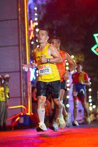 BIB: 20272
                            <button type="button" onclick="openModal(16872748)" class="btn btn-primary btn-sm float-right btn-popup" data-toggle="modal" data-target=".modal-high-quality">
                        <i class="fas fa-shopping-cart"></i> Add to Cart
                    </button>
                                            <button type="button" onclick="isThisMe(16872748, true)" class="btn btn-success btn-sm float-right btn-popup btn-isme hidden" data-toggle="tooltip" data-placement="bottom" title="นี่คือรูปของคุณใช่ไหม คลิกที่นี่เพื่อเอาเข้าอัลบั้ม">
                        <i class="fas fa-plus"></i> Add to album
                    </button>
                    <button type="button" onclick="isThisMe(16872748, false)" class="btn btn-warning btn-sm float-right btn-popup btn-isnotme hidden">
                        <i class="fas fa-ban"></i> Remove from album
                    </button>