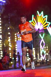 BIB: 242
                            <button type="button" onclick="openModal(16877873)" class="btn btn-primary btn-sm float-right btn-popup" data-toggle="modal" data-target=".modal-high-quality">
                        <i class="fas fa-shopping-cart"></i> Add to Cart
                    </button>
                                            <button type="button" onclick="isThisMe(16877873, true)" class="btn btn-success btn-sm float-right btn-popup btn-isme hidden" data-toggle="tooltip" data-placement="bottom" title="นี่คือรูปของคุณใช่ไหม คลิกที่นี่เพื่อเอาเข้าอัลบั้ม">
                        <i class="fas fa-plus"></i> Add to album
                    </button>
                    <button type="button" onclick="isThisMe(16877873, false)" class="btn btn-warning btn-sm float-right btn-popup btn-isnotme hidden">
                        <i class="fas fa-ban"></i> Remove from album
                    </button>