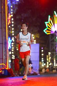 BIB: 250
                            <button type="button" onclick="openModal(16881702)" class="btn btn-primary btn-sm float-right btn-popup" data-toggle="modal" data-target=".modal-high-quality">
                        <i class="fas fa-shopping-cart"></i> Add to Cart
                    </button>
                                            <button type="button" onclick="isThisMe(16881702, true)" class="btn btn-success btn-sm float-right btn-popup btn-isme hidden" data-toggle="tooltip" data-placement="bottom" title="นี่คือรูปของคุณใช่ไหม คลิกที่นี่เพื่อเอาเข้าอัลบั้ม">
                        <i class="fas fa-plus"></i> Add to album
                    </button>
                    <button type="button" onclick="isThisMe(16881702, false)" class="btn btn-warning btn-sm float-right btn-popup btn-isnotme hidden">
                        <i class="fas fa-ban"></i> Remove from album
                    </button>