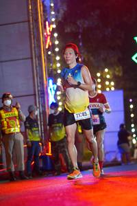 BIB: 2145
                            <button type="button" onclick="openModal(16838017)" class="btn btn-primary btn-sm float-right btn-popup" data-toggle="modal" data-target=".modal-high-quality">
                        <i class="fas fa-shopping-cart"></i> Add to Cart
                    </button>
                                            <button type="button" onclick="isThisMe(16838017, true)" class="btn btn-success btn-sm float-right btn-popup btn-isme hidden" data-toggle="tooltip" data-placement="bottom" title="นี่คือรูปของคุณใช่ไหม คลิกที่นี่เพื่อเอาเข้าอัลบั้ม">
                        <i class="fas fa-plus"></i> Add to album
                    </button>
                    <button type="button" onclick="isThisMe(16838017, false)" class="btn btn-warning btn-sm float-right btn-popup btn-isnotme hidden">
                        <i class="fas fa-ban"></i> Remove from album
                    </button>