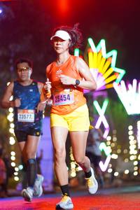 BIB: 25454, 23577
                            <button type="button" onclick="openModal(16878130)" class="btn btn-primary btn-sm float-right btn-popup" data-toggle="modal" data-target=".modal-high-quality">
                        <i class="fas fa-shopping-cart"></i> Add to Cart
                    </button>
                                            <button type="button" onclick="isThisMe(16878130, true)" class="btn btn-success btn-sm float-right btn-popup btn-isme hidden" data-toggle="tooltip" data-placement="bottom" title="นี่คือรูปของคุณใช่ไหม คลิกที่นี่เพื่อเอาเข้าอัลบั้ม">
                        <i class="fas fa-plus"></i> Add to album
                    </button>
                    <button type="button" onclick="isThisMe(16878130, false)" class="btn btn-warning btn-sm float-right btn-popup btn-isnotme hidden">
                        <i class="fas fa-ban"></i> Remove from album
                    </button>